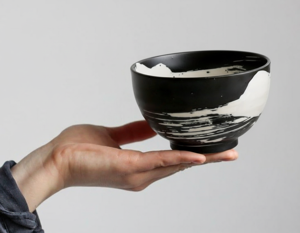 Brush Stroke Bowl Set Black with White